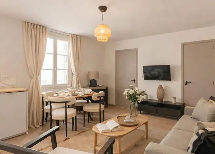 Appartamento Stunning Near Arc De Triomphe Parigi